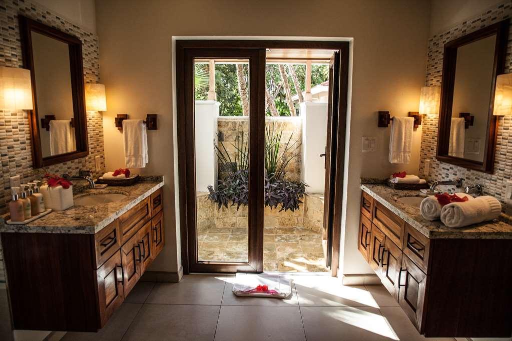 Naia Resort And Spa Seine Bight Village Room photo