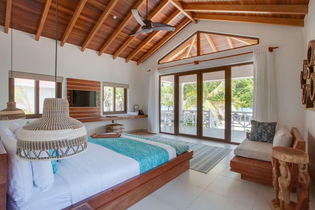 Naia Resort And Spa Seine Bight Village Room photo