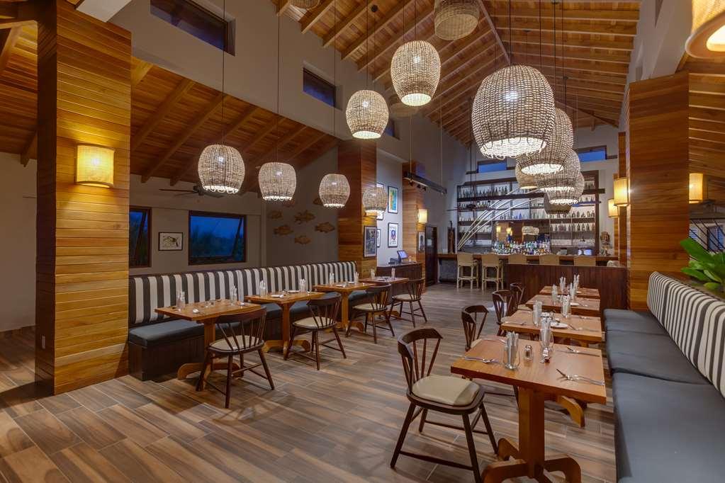 Naia Resort And Spa Seine Bight Village Restaurant photo